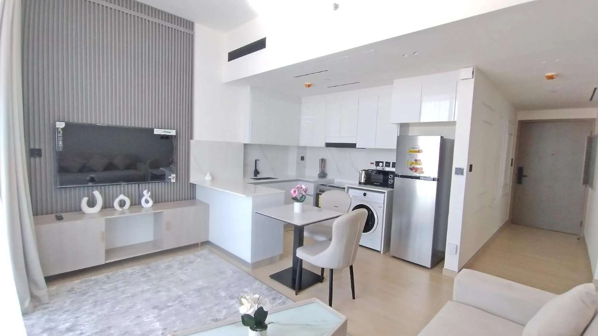 Rbe Vacation Homes-Enjoy Marina View- Binghatti Corner Dubai 0*,