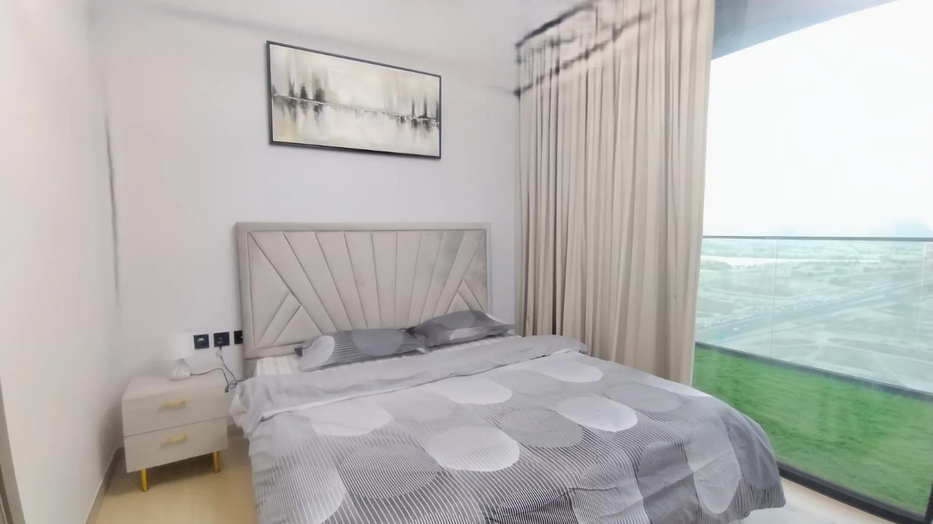 Rbe Vacation Homes-Enjoy Marina View- Binghatti Corner Dubai